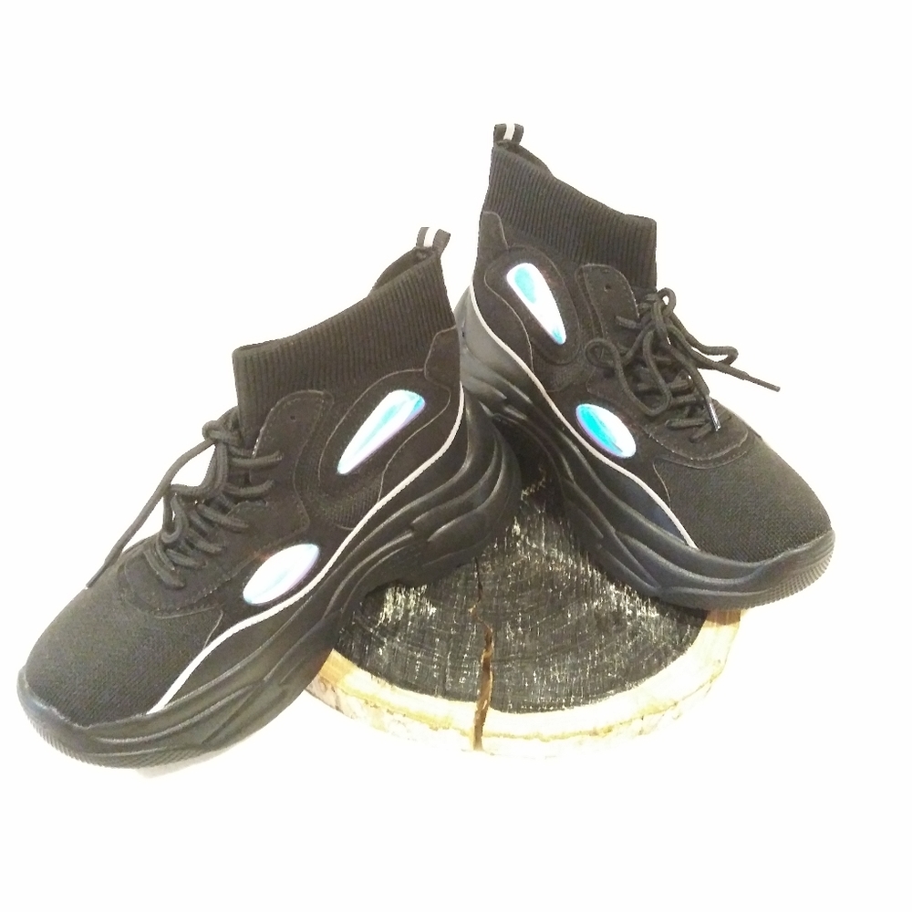 NWOT Platform sneakers